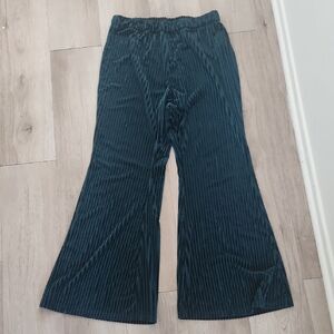 Womens Green Sheer Flared Pants